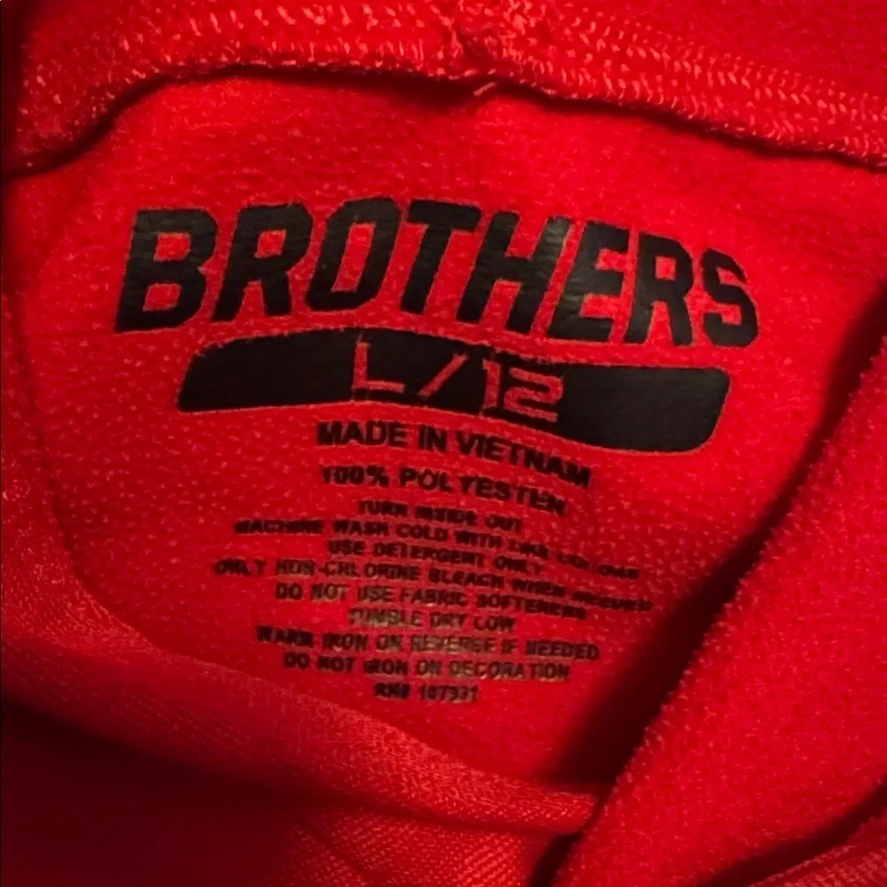 Brothers Red “Let The Show Begin” Graphic Hoodie Size Youth Large 12yrs
